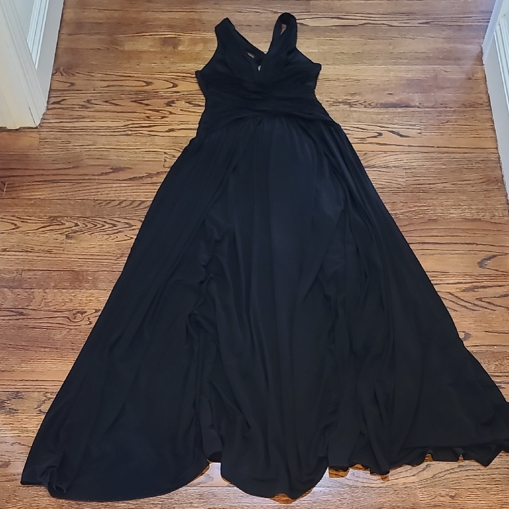BCBGMaxAzria Black Ruched Bodice Maxi Gown - Picture 8 of 9